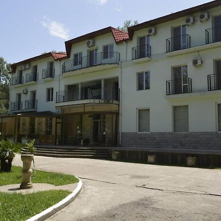 Imeri Park Hotel Kutaisi Luaran gambar