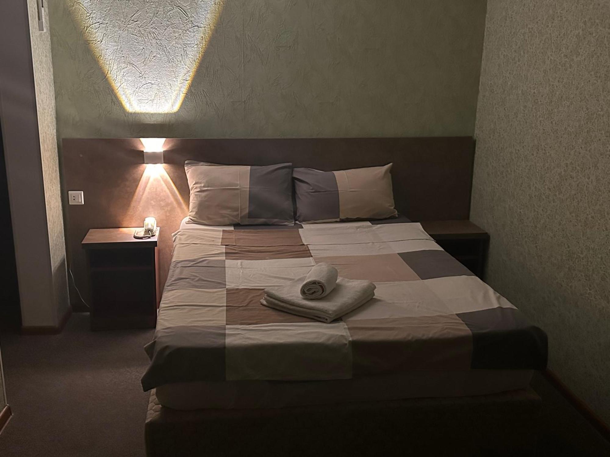 Imeri Park Hotel Kutaisi Luaran gambar