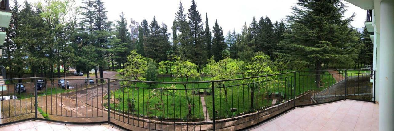Imeri Park Hotel Kutaisi Luaran gambar